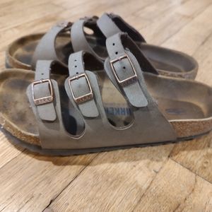 Birkenstock sandals women's US 7-7.5 EU size 37